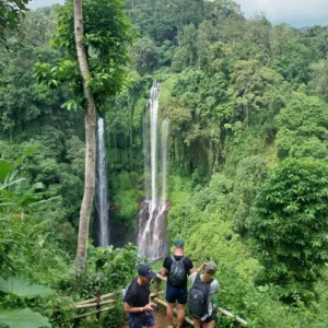 Sekumpul waterfall tour